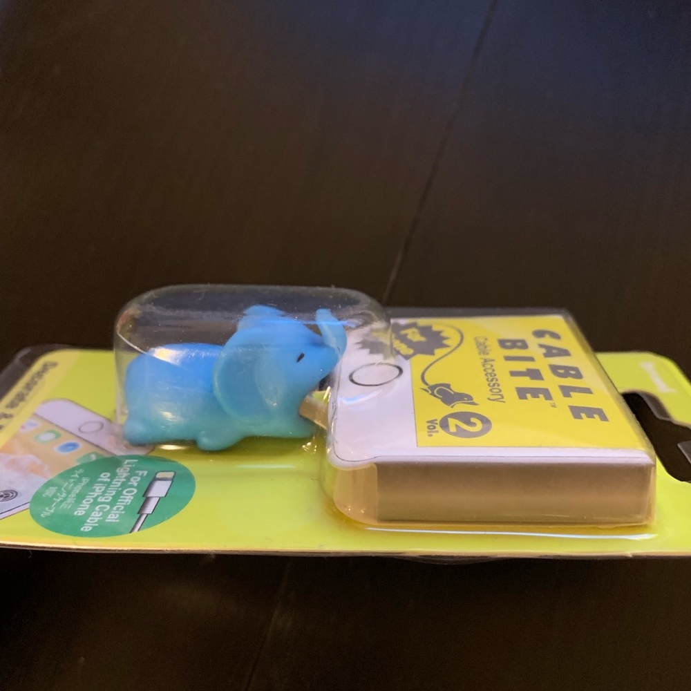 New elephant cable cord Bite Protector